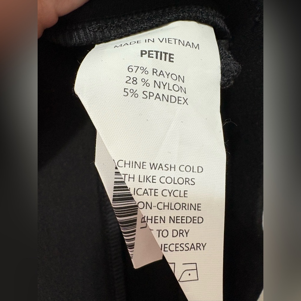 NWT Quince Ultra-Stretch Ponte Straight Leg Pant 28” Inseam Size Medium - Picture 7 of 8